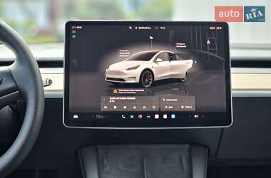 Внедорожник / Кроссовер Tesla Model Y 2022 в 