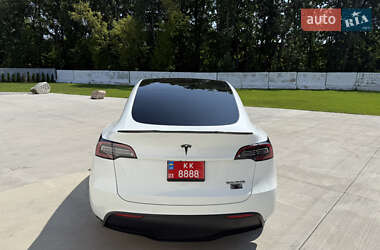 Внедорожник / Кроссовер Tesla Model Y 2021 в 