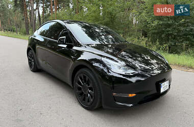 Внедорожник / Кроссовер Tesla Model Y 2023 в 