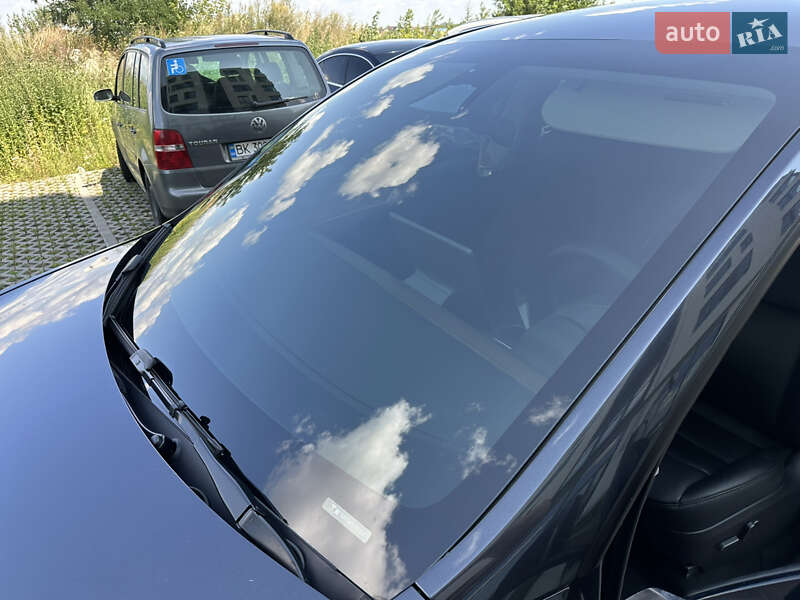 Внедорожник / Кроссовер Tesla Model Y 2024 в Ровно