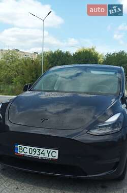 Позашляховик / Кросовер Tesla Model Y 2024 в Львові