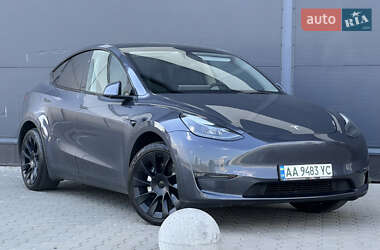 Внедорожник / Кроссовер Tesla Model Y 2023 в 