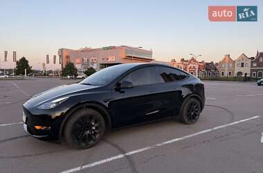Внедорожник / Кроссовер Tesla Model Y 2022 в Киеве