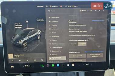 Внедорожник / Кроссовер Tesla Model Y 2024 в 