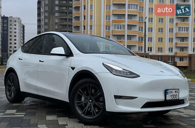 Внедорожник / Кроссовер Tesla Model Y 2020 в 