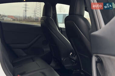 Внедорожник / Кроссовер Tesla Model Y 2020 в 