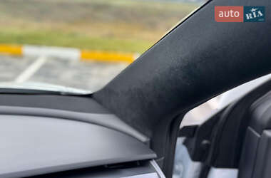 Внедорожник / Кроссовер Tesla Model Y 2020 в 
