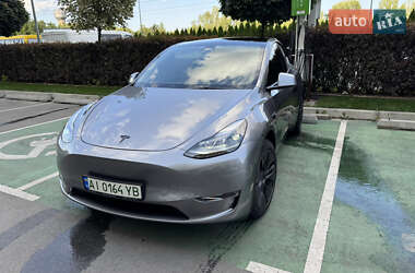 Внедорожник / Кроссовер Tesla Model Y 2024 в 