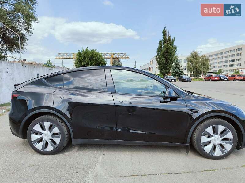 Внедорожник / Кроссовер Tesla Model Y 2022 в Киеве фото 6 Внедорожник / Кроссовер Tesla Model Y 2022 в Киеве