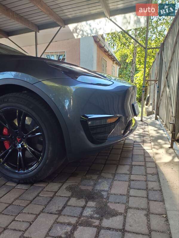 Внедорожник / Кроссовер Tesla Model Y 2023 в Кропивницком фото 60 Внедорожник / Кроссовер Tesla Model Y 2023 в Кропивницком