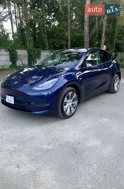 Внедорожник / Кроссовер Tesla Model Y 2023 в 