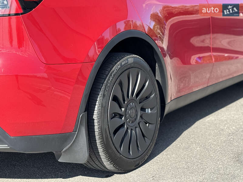 Внедорожник / Кроссовер Tesla Model Y 2023 в Днепре