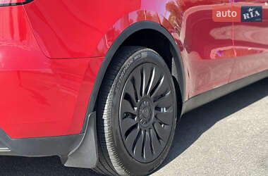 Внедорожник / Кроссовер Tesla Model Y 2023 в 
