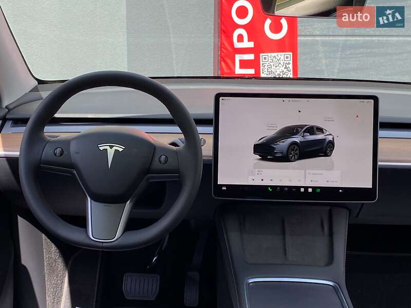 Внедорожник / Кроссовер Tesla Model Y 2024 в Киеве