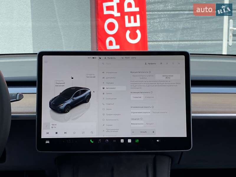 Внедорожник / Кроссовер Tesla Model Y 2024 в Киеве