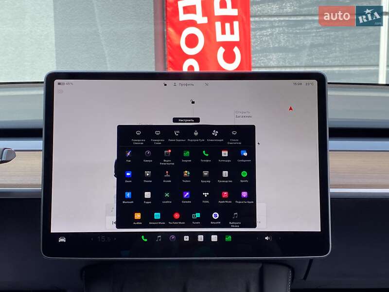 Внедорожник / Кроссовер Tesla Model Y 2024 в Киеве