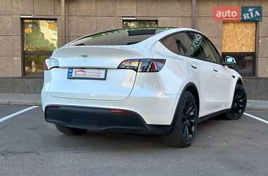 Внедорожник / Кроссовер Tesla Model Y 2022 в 