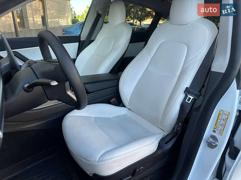 Внедорожник / Кроссовер Tesla Model Y 2022 в Одессе