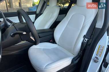 Внедорожник / Кроссовер Tesla Model Y 2022 в 