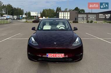 Внедорожник / Кроссовер Tesla Model Y 2024 в 