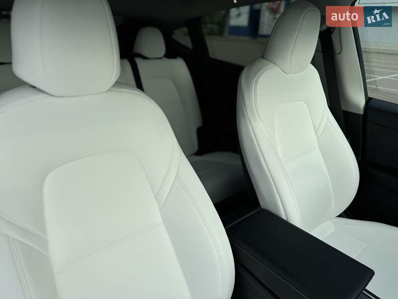 Внедорожник / Кроссовер Tesla Model Y 2024 в Ковеле фото 20 Внедорожник / Кроссовер Tesla Model Y 2024 в Ковеле