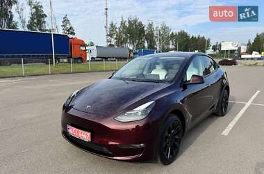 Внедорожник / Кроссовер Tesla Model Y 2024 в 