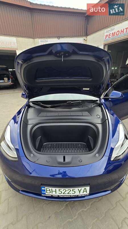 Внедорожник / Кроссовер Tesla Model Y 2023 в Одессе