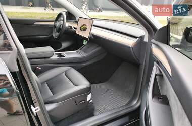 Внедорожник / Кроссовер Tesla Model Y 2022 в 