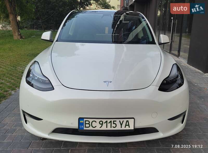 Внедорожник / Кроссовер Tesla Model Y 2020 в Ивано-Франковске