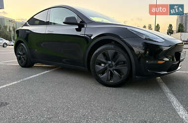 Внедорожник / Кроссовер Tesla Model Y 2024 в 