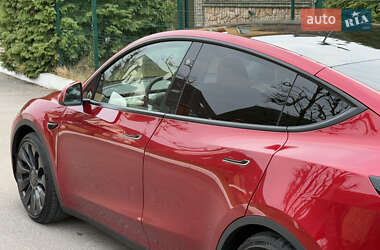Внедорожник / Кроссовер Tesla Model Y 2024 в 