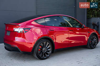 Внедорожник / Кроссовер Tesla Model Y 2022 в 
