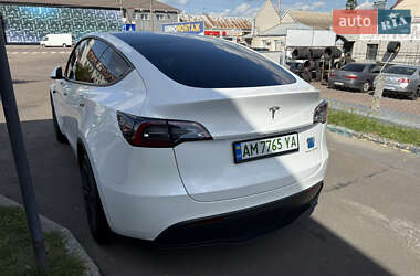 Внедорожник / Кроссовер Tesla Model Y 2023 в 