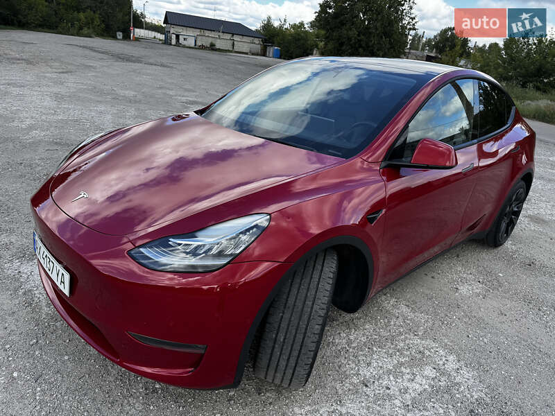 Tesla Model Y 2022