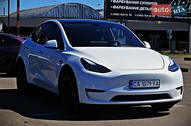 Внедорожник / Кроссовер Tesla Model Y 2021 в 