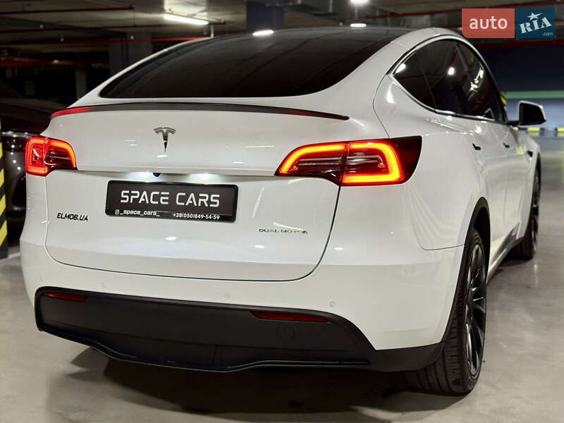Внедорожник / Кроссовер Tesla Model Y 2021 в Киеве