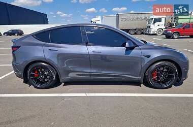 Внедорожник / Кроссовер Tesla Model Y 2023 в 