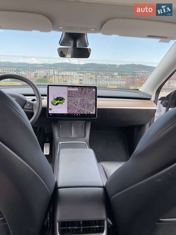 Позашляховик / Кросовер Tesla Model Y 2021 в Первомайську