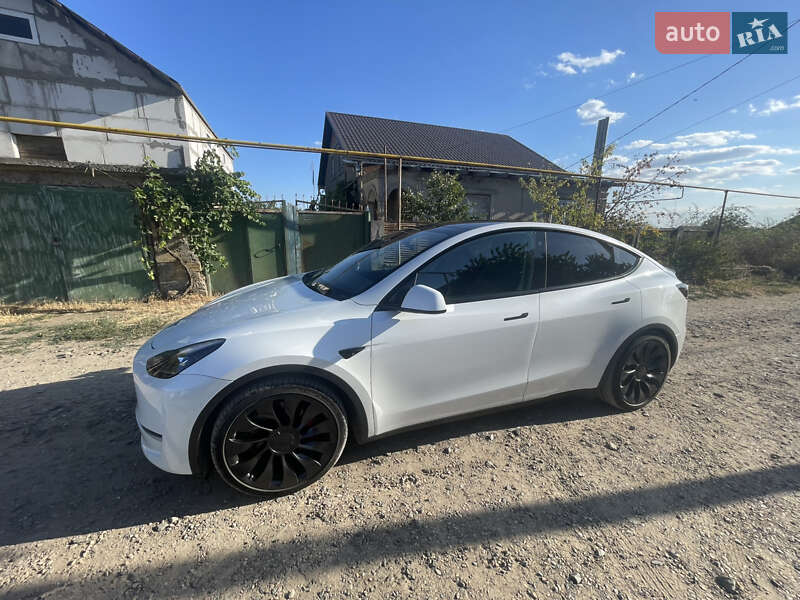 Внедорожник / Кроссовер Tesla Model Y 2022 в Одессе