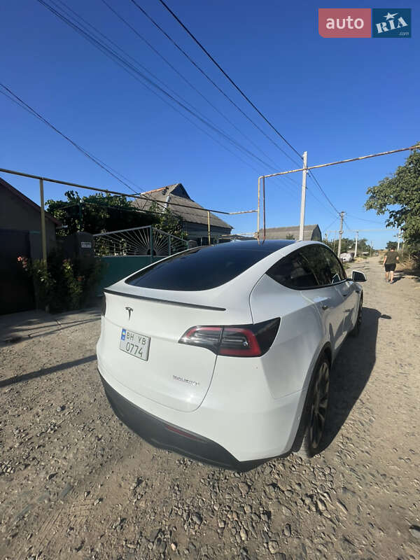 Внедорожник / Кроссовер Tesla Model Y 2022 в Одессе