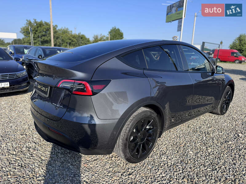 Внедорожник / Кроссовер Tesla Model Y 2022 в Ивано-Франковске