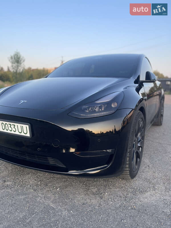 Внедорожник / Кроссовер Tesla Model Y 2022 в Буче