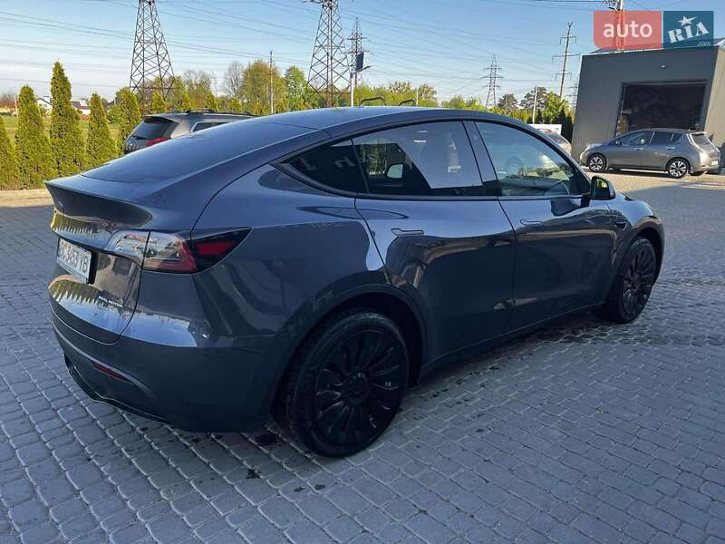 Внедорожник / Кроссовер Tesla Model Y 2023 в Львове фото 3 Внедорожник / Кроссовер Tesla Model Y 2023 в Львове