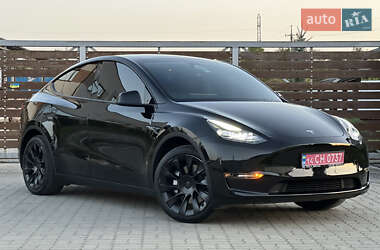 Внедорожник / Кроссовер Tesla Model Y 2023 в 