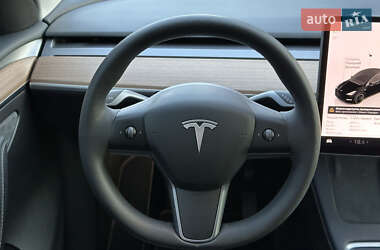 Внедорожник / Кроссовер Tesla Model Y 2023 в 