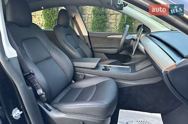 Внедорожник / Кроссовер Tesla Model Y 2023 в 
