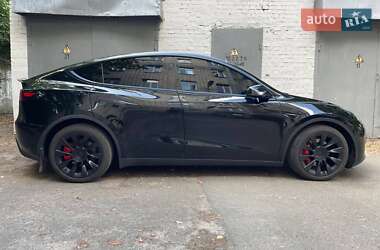 Внедорожник / Кроссовер Tesla Model Y 2023 в 