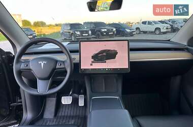 Внедорожник / Кроссовер Tesla Model Y 2022 в 