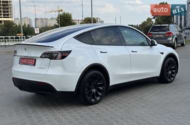 Внедорожник / Кроссовер Tesla Model Y 2023 в 
