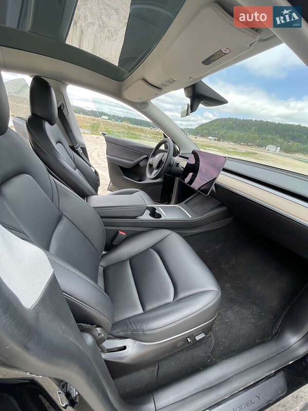 Внедорожник / Кроссовер Tesla Model Y 2022 в Львове фото 23 Внедорожник / Кроссовер Tesla Model Y 2022 в Львове